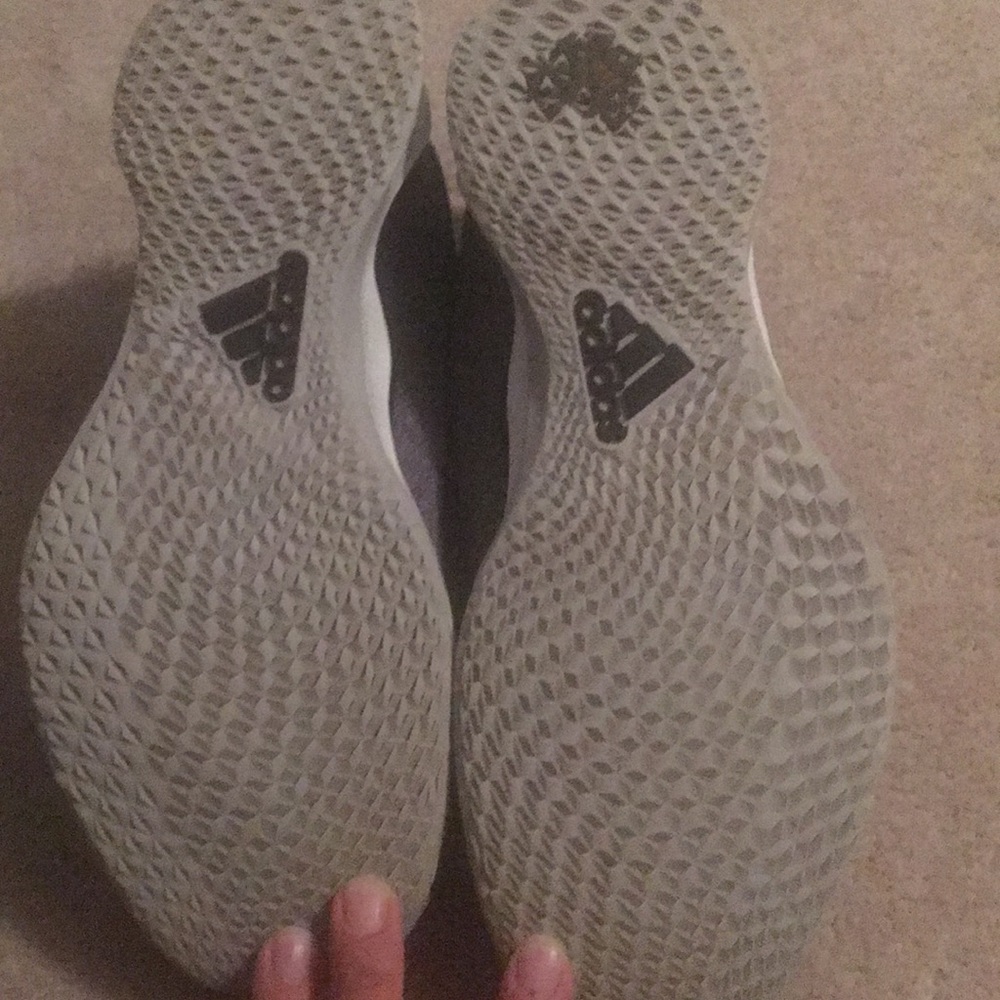 Addidas men’s shoes - Picture 4 of 4
